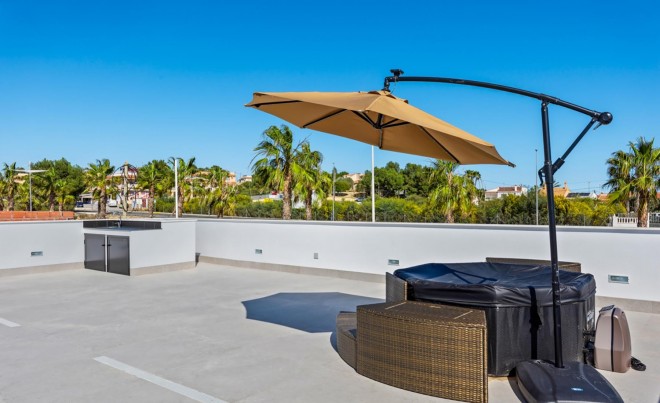 Nueva construcción  · Villa / Chalet · Algorfa · La Finca