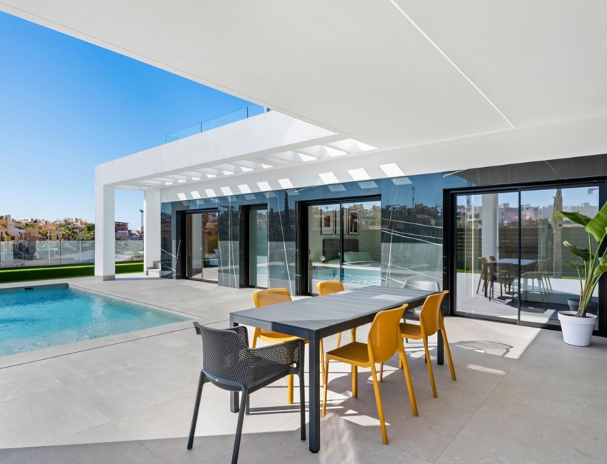 Nueva construcción  · Villa / Chalet · Algorfa · La Finca