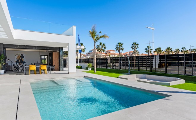 Nueva construcción  · Villa / Chalet · Algorfa · La Finca