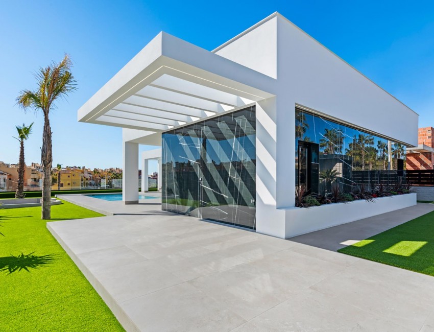 Nueva construcción  · Villa / Chalet · Algorfa · La Finca