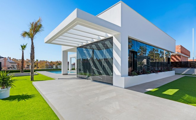 Nueva construcción  · Villa / Chalet · Algorfa · La Finca
