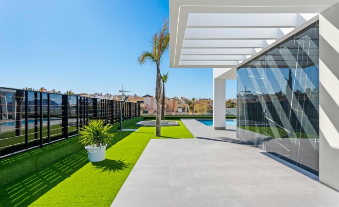 Nueva construcción  · Villa / Chalet · Algorfa · La Finca