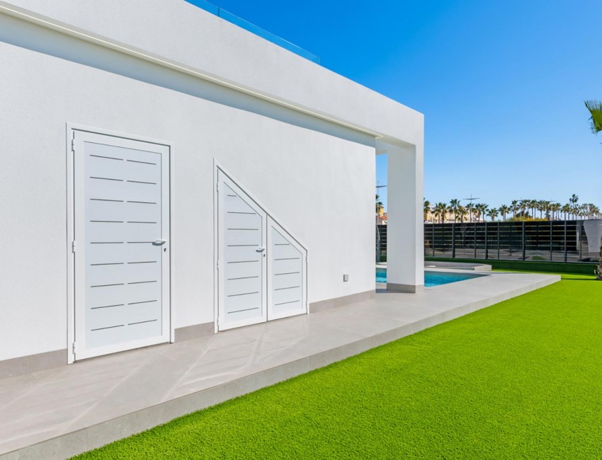 Nueva construcción  · Villa / Chalet · Algorfa · La Finca