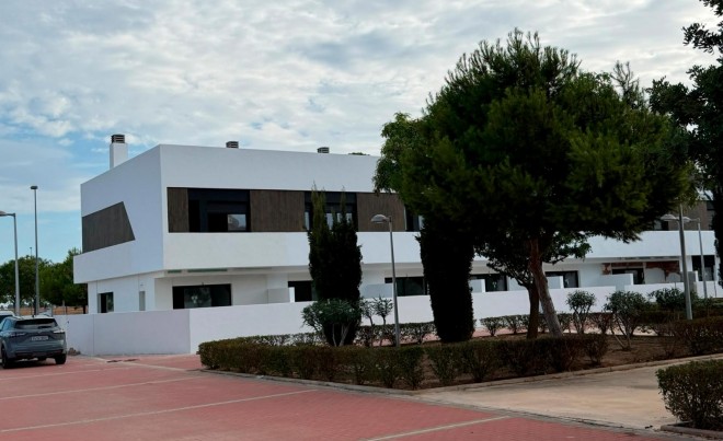Nueva construcción  · Villa / Chalet · Pilar de la Horadada