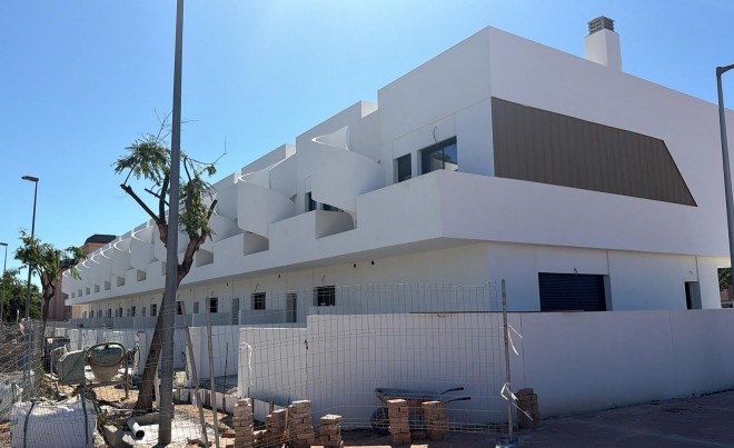 Nueva construcción  · Villa / Chalet · Pilar de la Horadada