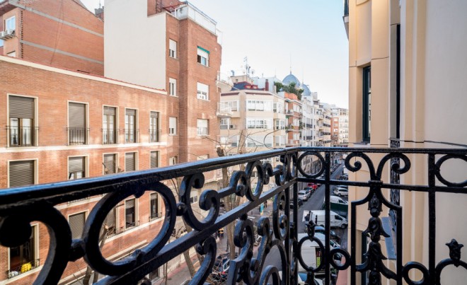 Venta · Apartamento / Piso · MADRID · Salamanca